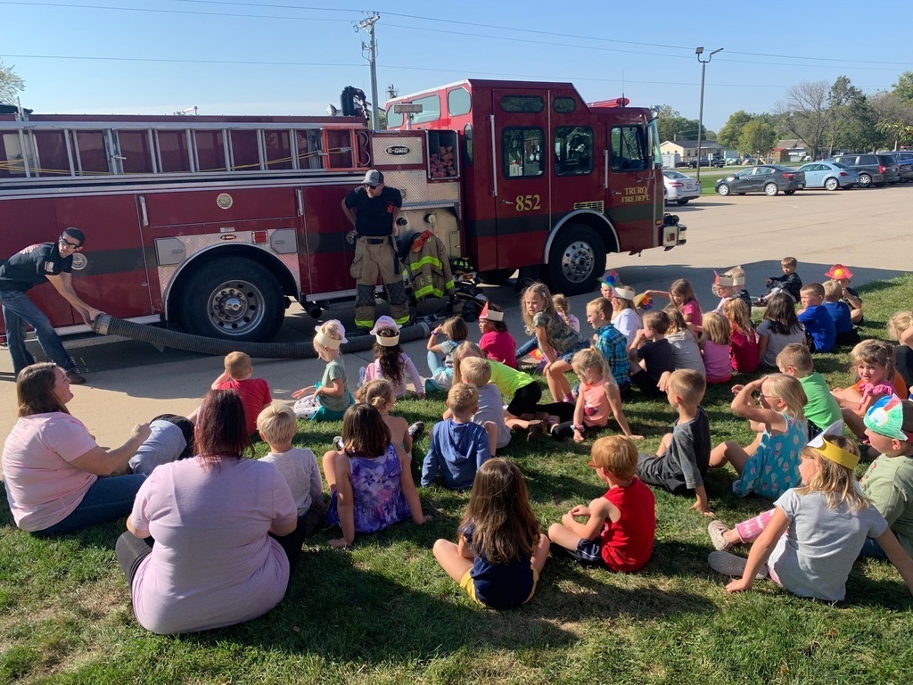 Students and the firefighters