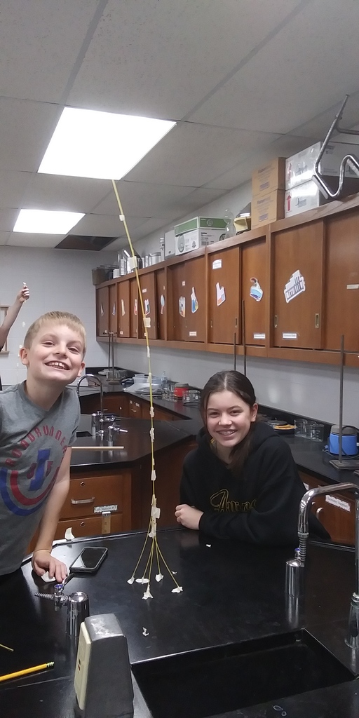 Spaghetti towers in STEM class