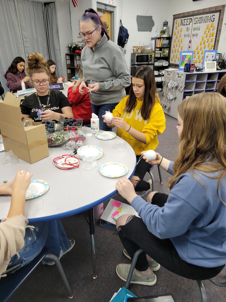 MS Ornament Club